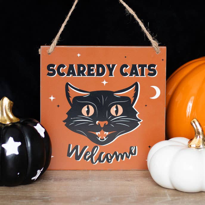 Scaredy Cats Welcome Hanging Halloween Sign