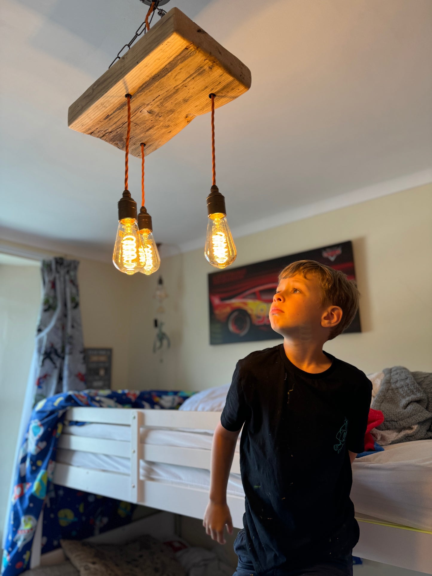 Lustre à poutres en bois triples - Lampe suspendue en grappe d'épinette norvégienne 