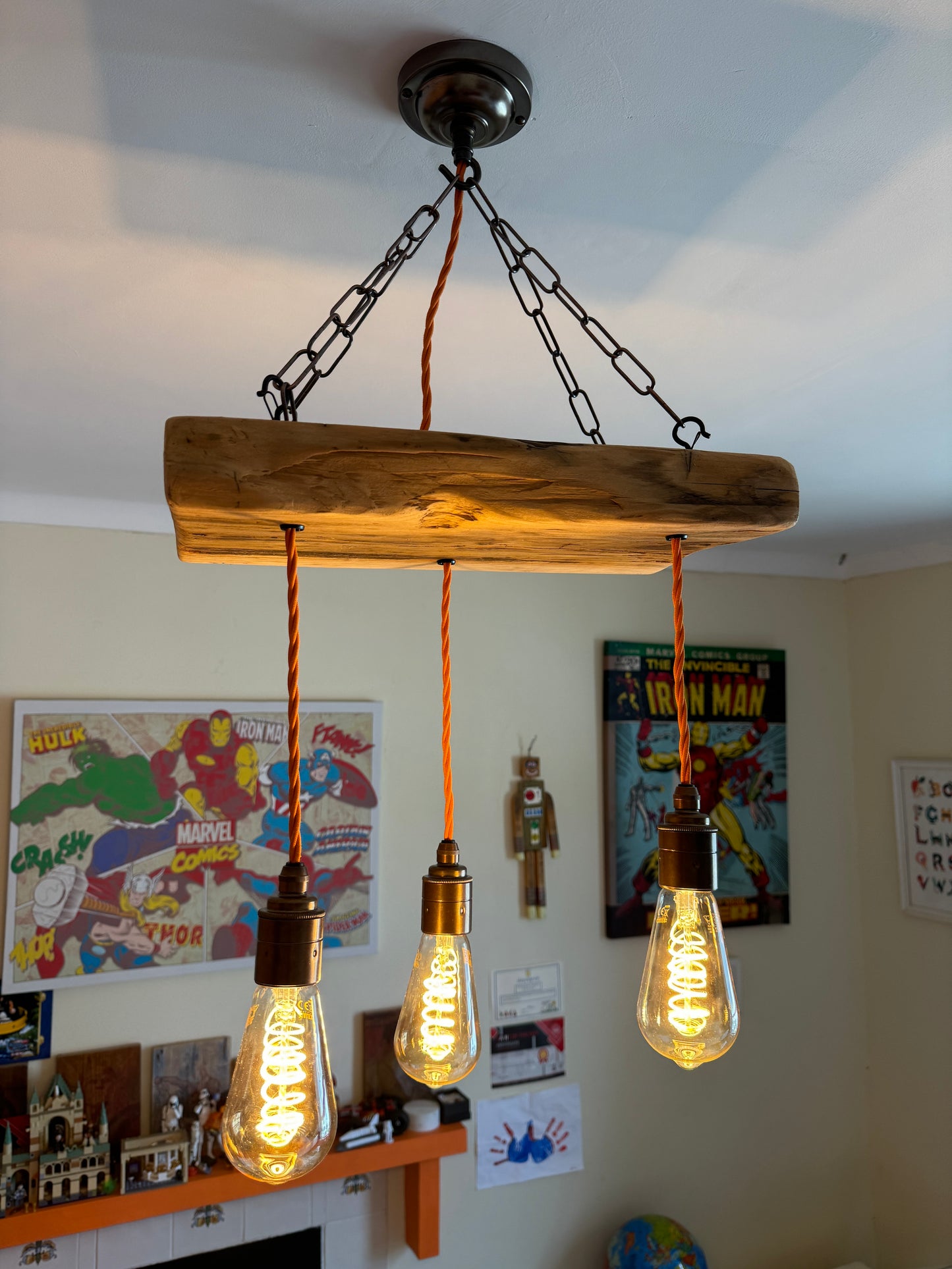 Lustre à poutres en bois triples - Lampe suspendue en grappe d'épinette norvégienne 