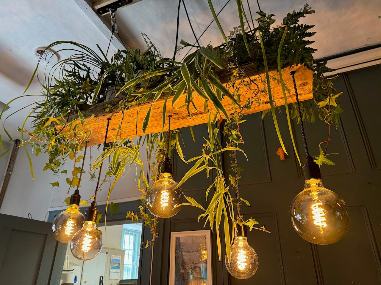 Lustre à poutres en bois - Suspension en grappe d’épinette norvégienne 